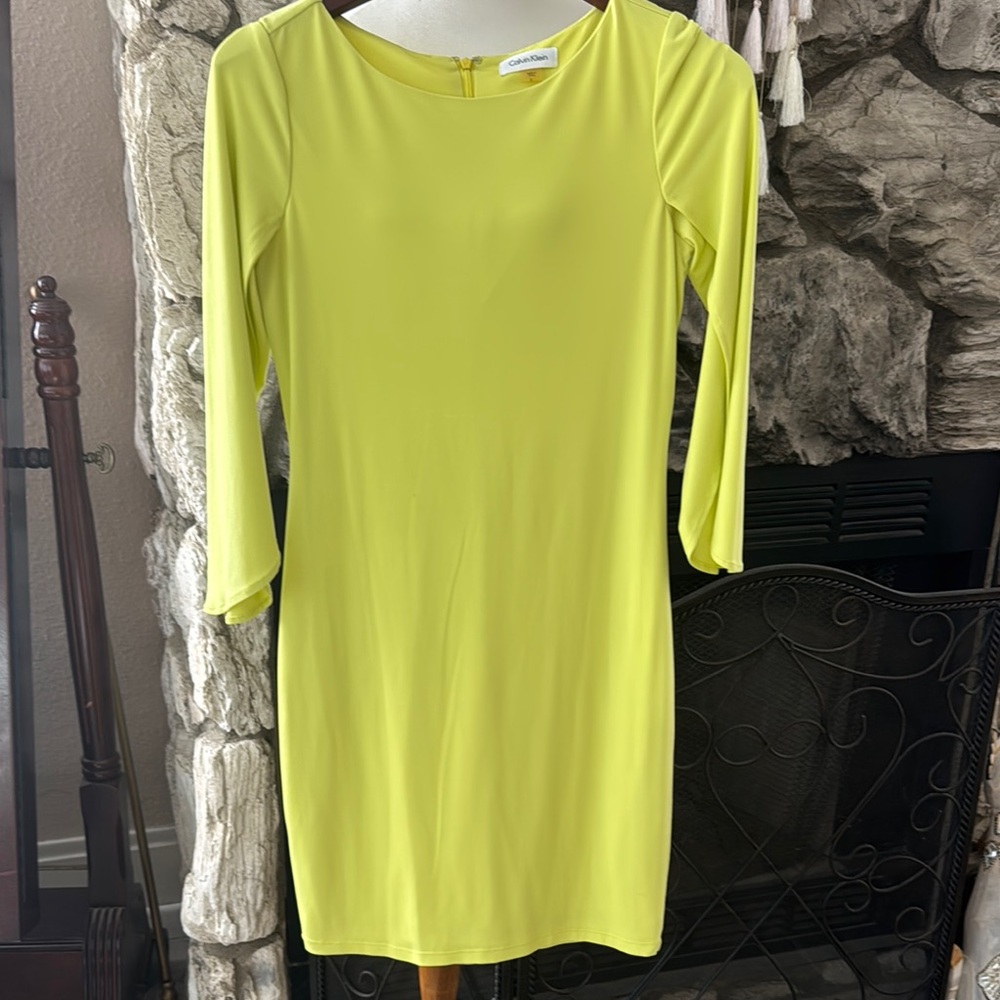 Calvin Klein Yellow Sheath Dress 3/4 Sleeve Crew Neck